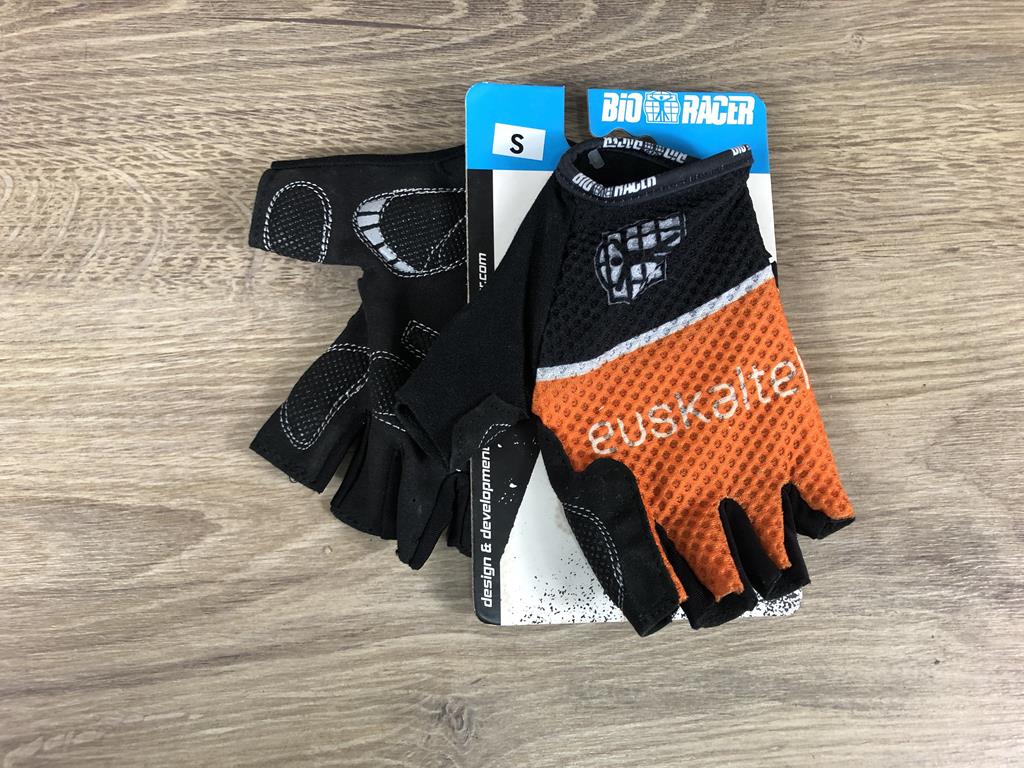 Summer Gloves - Euskaltel Euskadi 00007461 (1)
