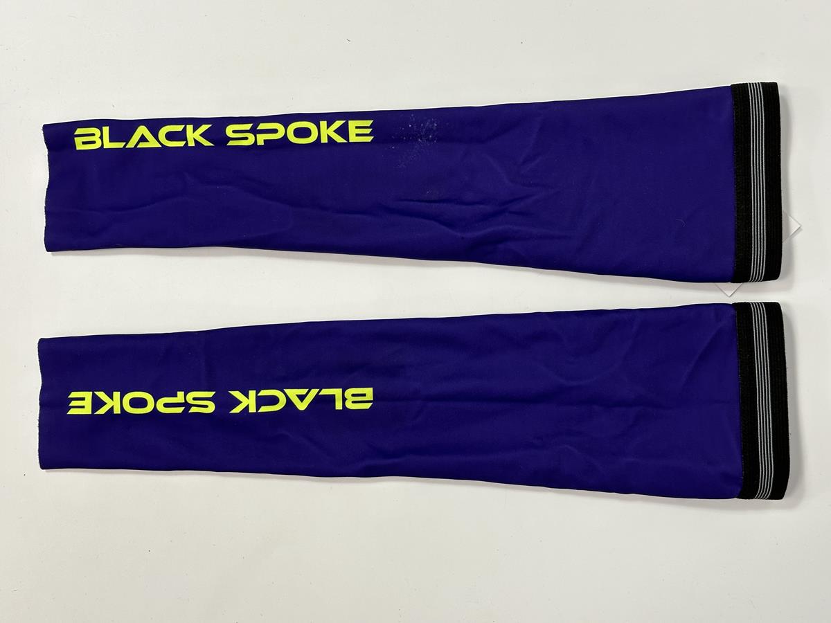 Black Spoke Pro Cycling - Thermal Arm Warmers by Doltcini