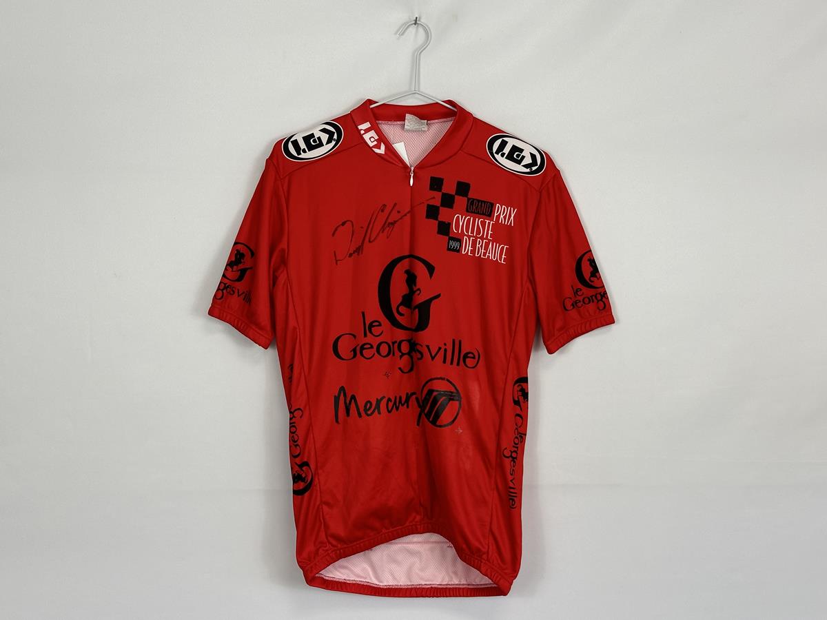 David Clinger ha autografato la maglia di classificazione per giovani ciclisti GP Cycliste de Beauce del 1999