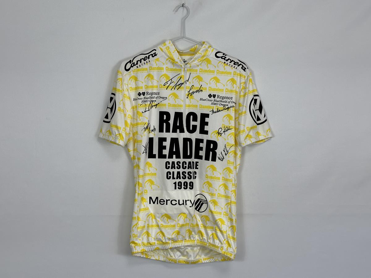 Scott Moninger signierte 1999 das Cascade Cycling Classic Leaders Jersey