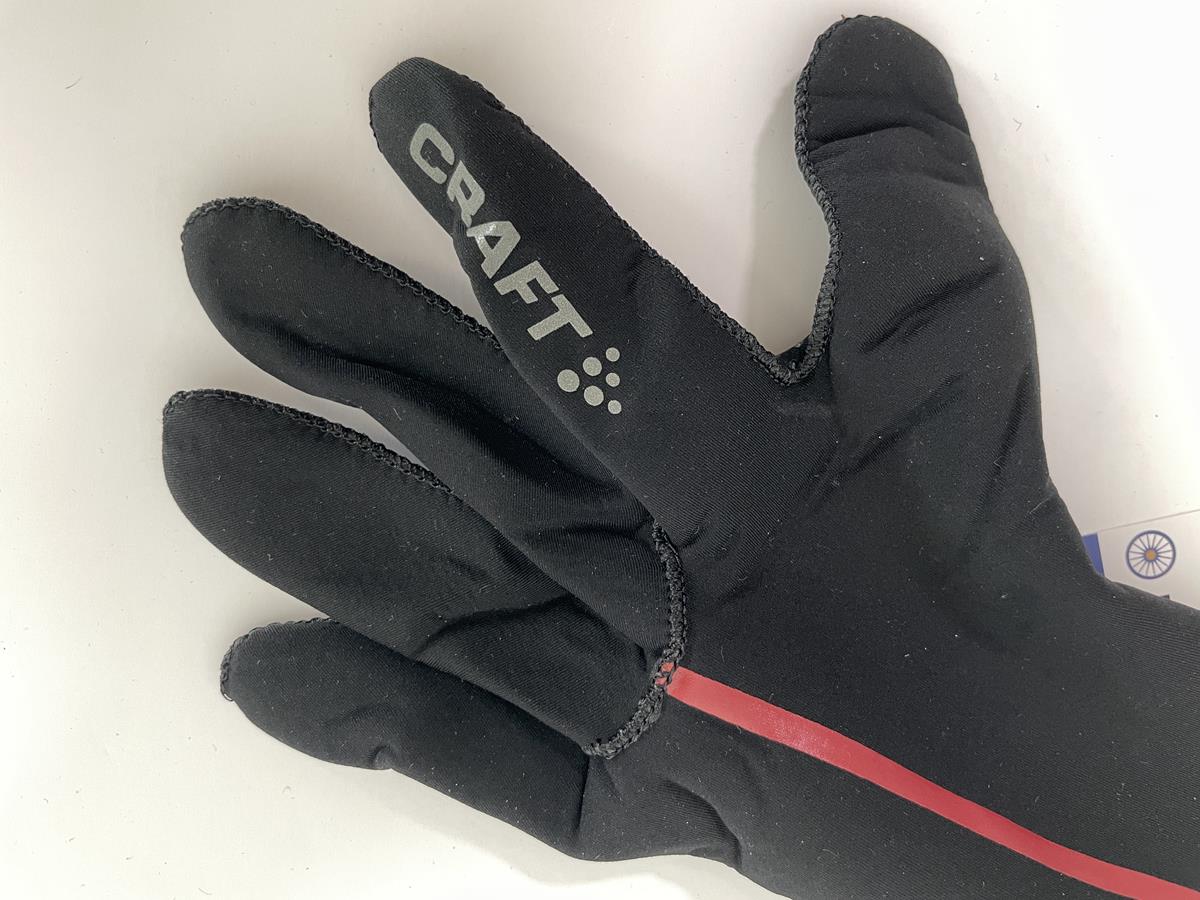 Light Winter Gloves by Craft