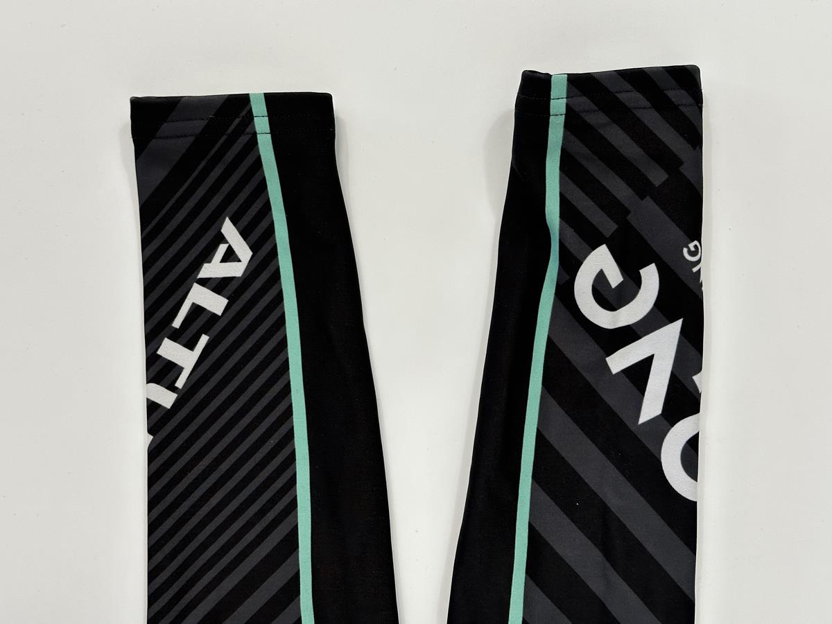 ONE Pro Cycling - Thermal Arm Warmers by Altura