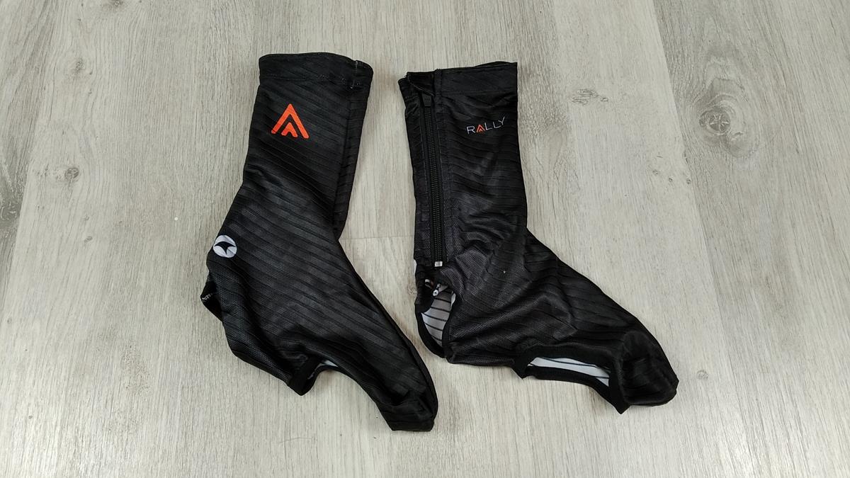 Rally Cycling - Copriscarpe Ascent Tall di Pactimo