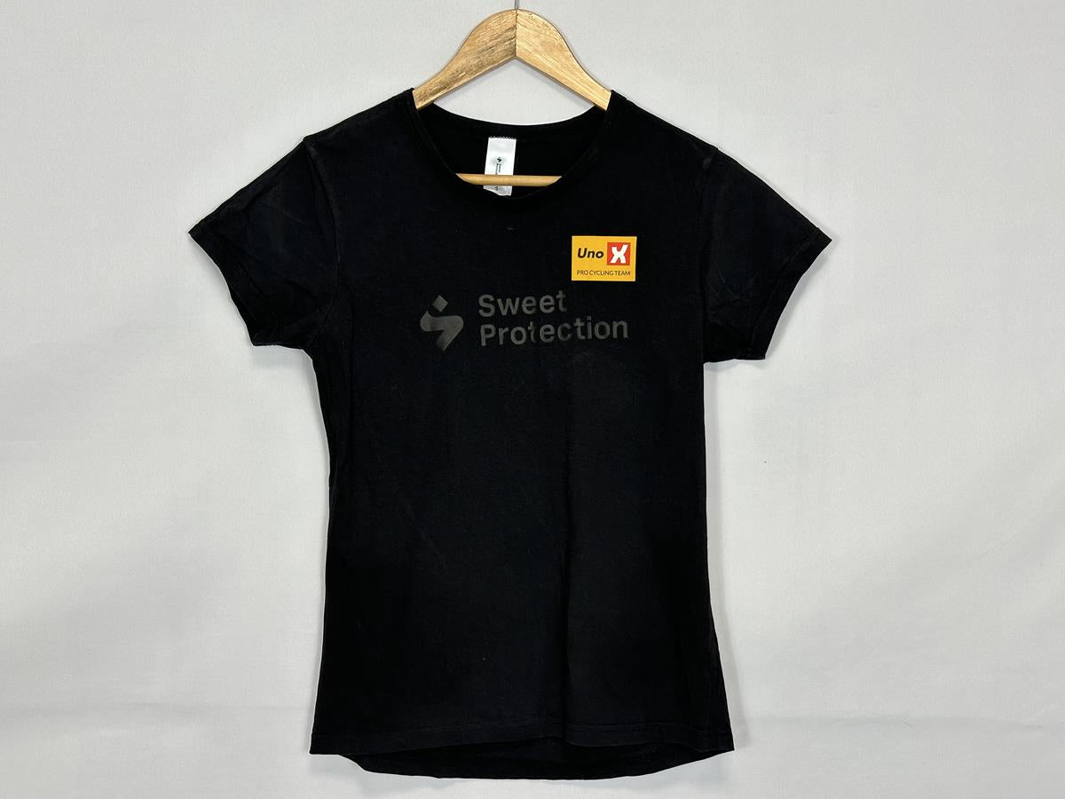 Uno X Pro Cycling Team - S/S T-Shirt by Sweet Protection